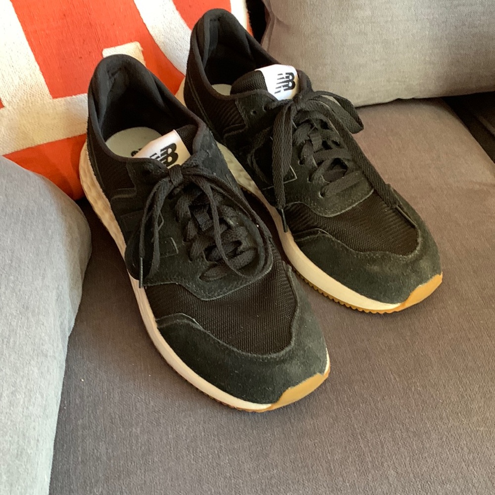 New balance X – 70 walking shoes